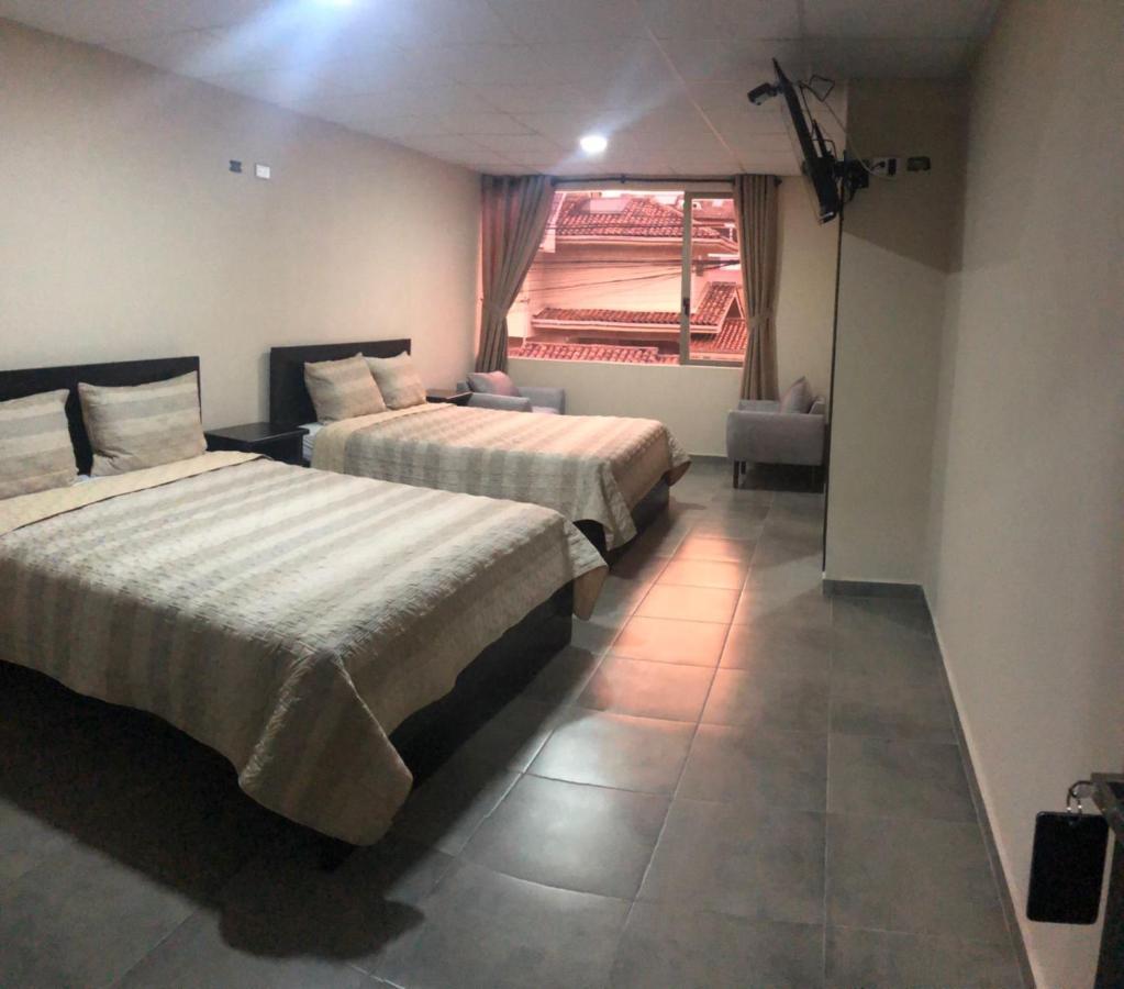 Stelar Hostal Cuenca Extérieur photo
